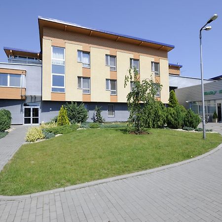 Buly Arena Hotel Kravaře Екстериор снимка