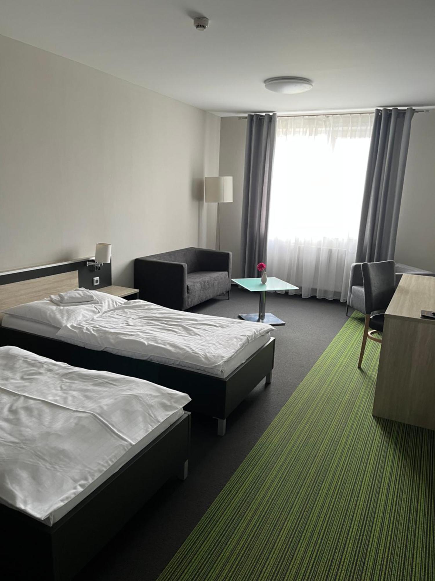 Buly Arena Hotel Kravaře Екстериор снимка