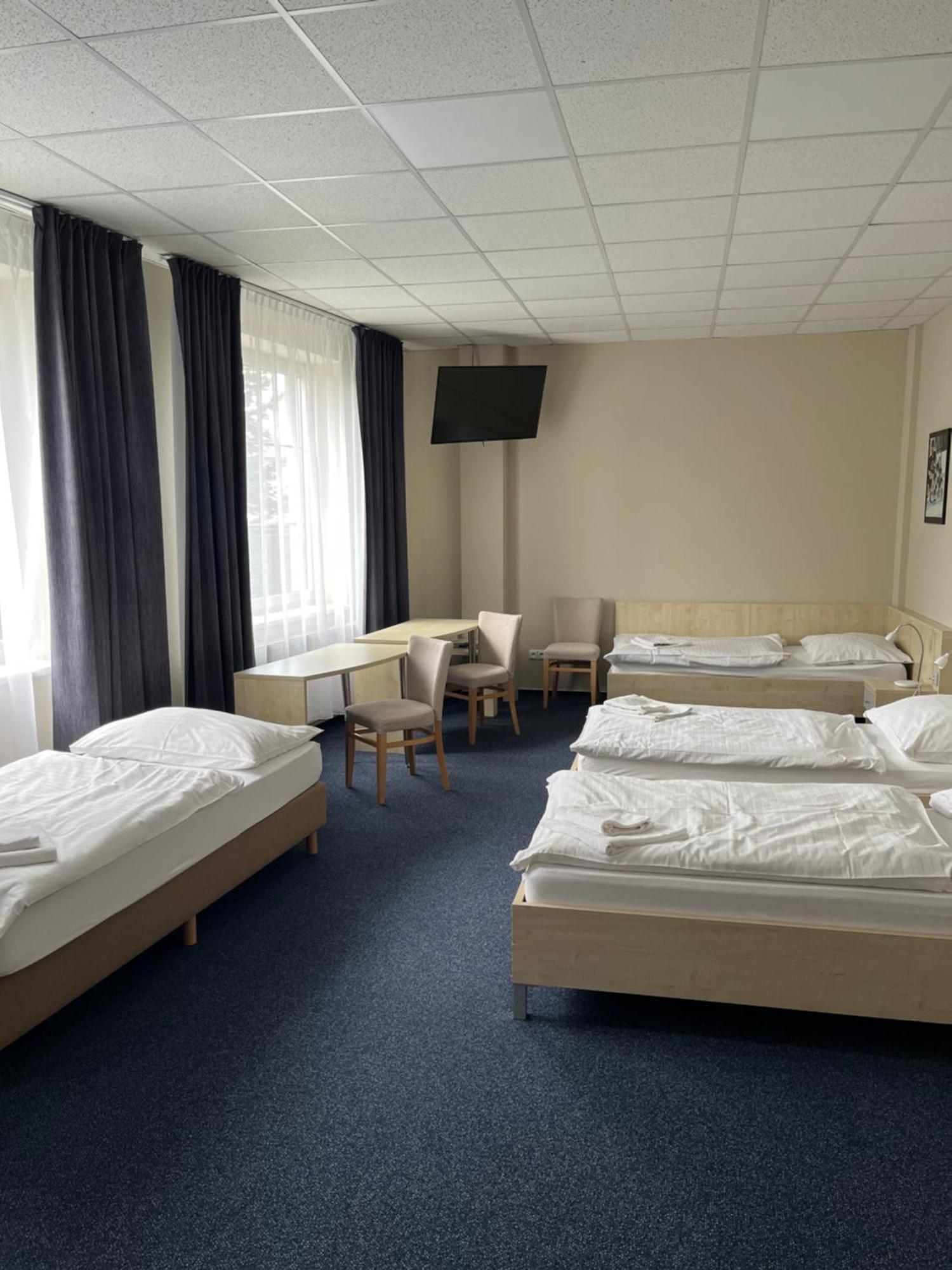 Buly Arena Hotel Kravaře Екстериор снимка